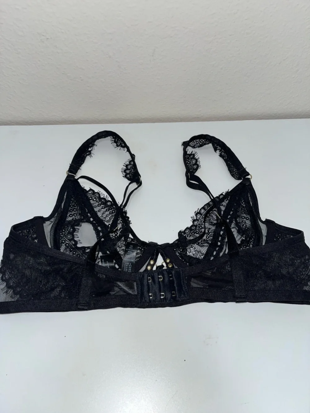 Ann Summers The Divine Plunge Bra 34C black